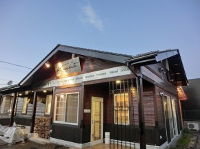 りんごの町のチョコレート屋さん Kinoshita 木下 チョコレート専門店 長野県飯田市 建築家 浜田強三重県津市 四日市市 建築家の家づくり デザイン住宅 Asj Apoaスタジオ