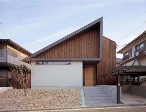 三角屋根の家 自然素材 建築家 作人三重県津市 四日市市 建築家の家づくり デザイン住宅 Asj Apoaスタジオ